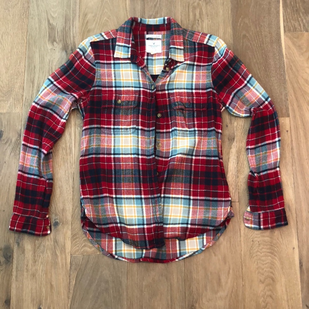 Women’s American Eagle Soft Flannel, size small